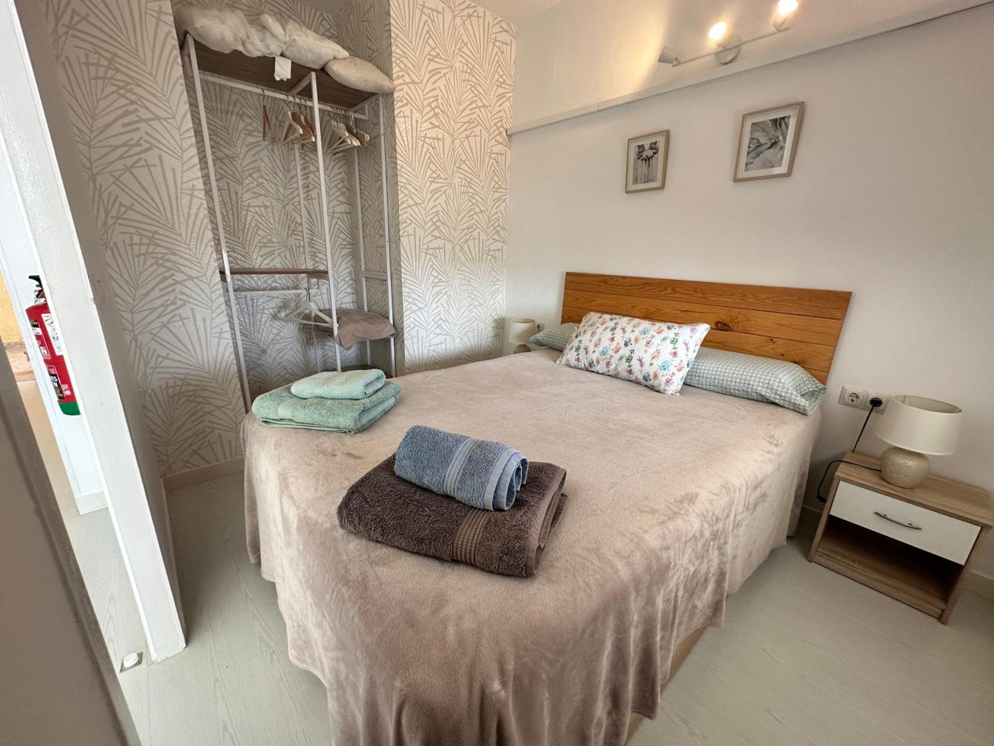 Ver952 - Vistas Mar Y Piscina, Wifi, Playa 600 Metros, Centro 150 Metros Torremolinos Buitenkant foto
